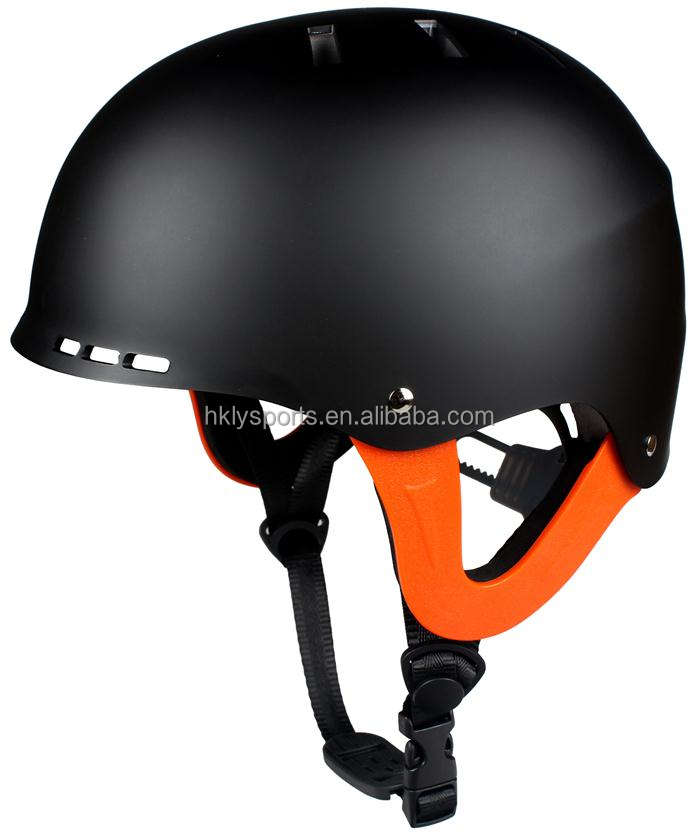 Casque d'eau pratique pour les sports nautiques du wakeboard, du kayak