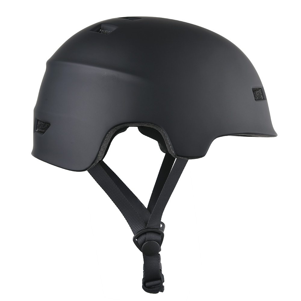 casque pour patins à roulettes