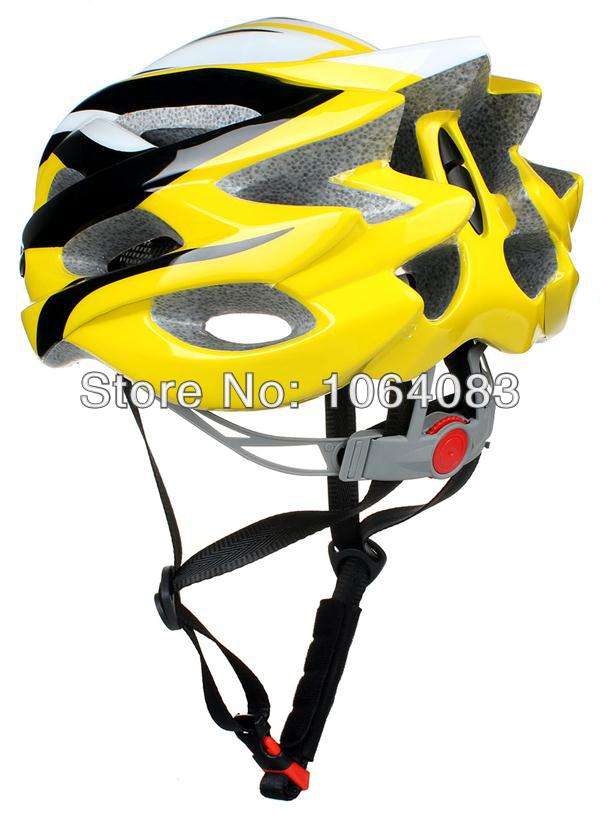 Casque de route léger moulé en polycarbonate