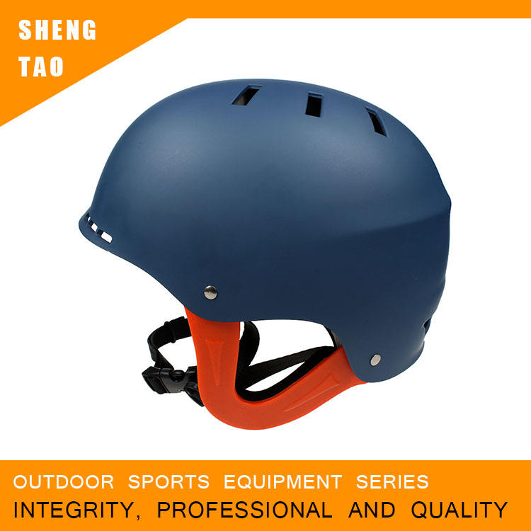Casque de canoë sécuritaire pour les sports nautiques