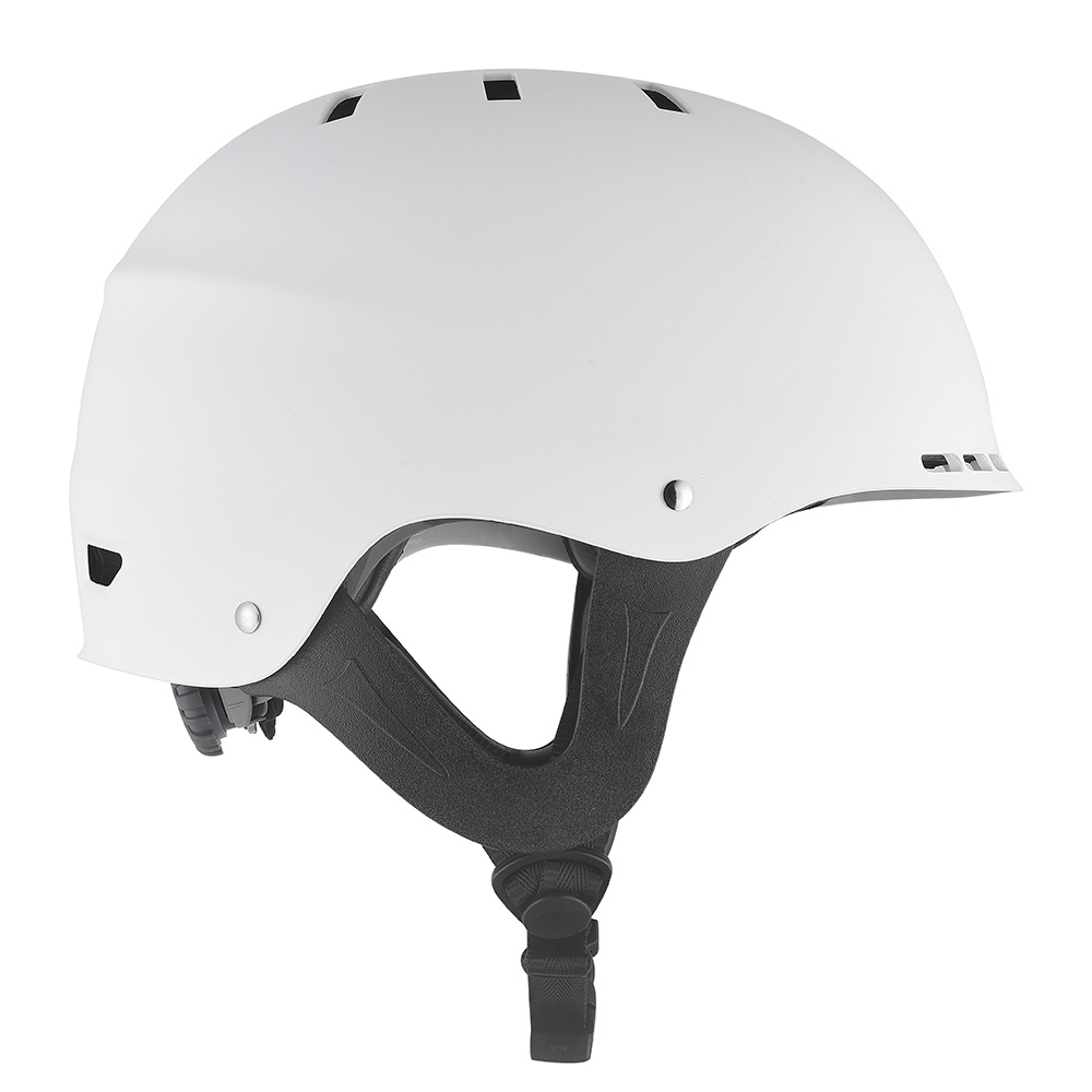 Casque de ski nautique fait sur commande d'EVA de Shell ABS de sécurité de sports nautiques colorés avec ce Cpsc