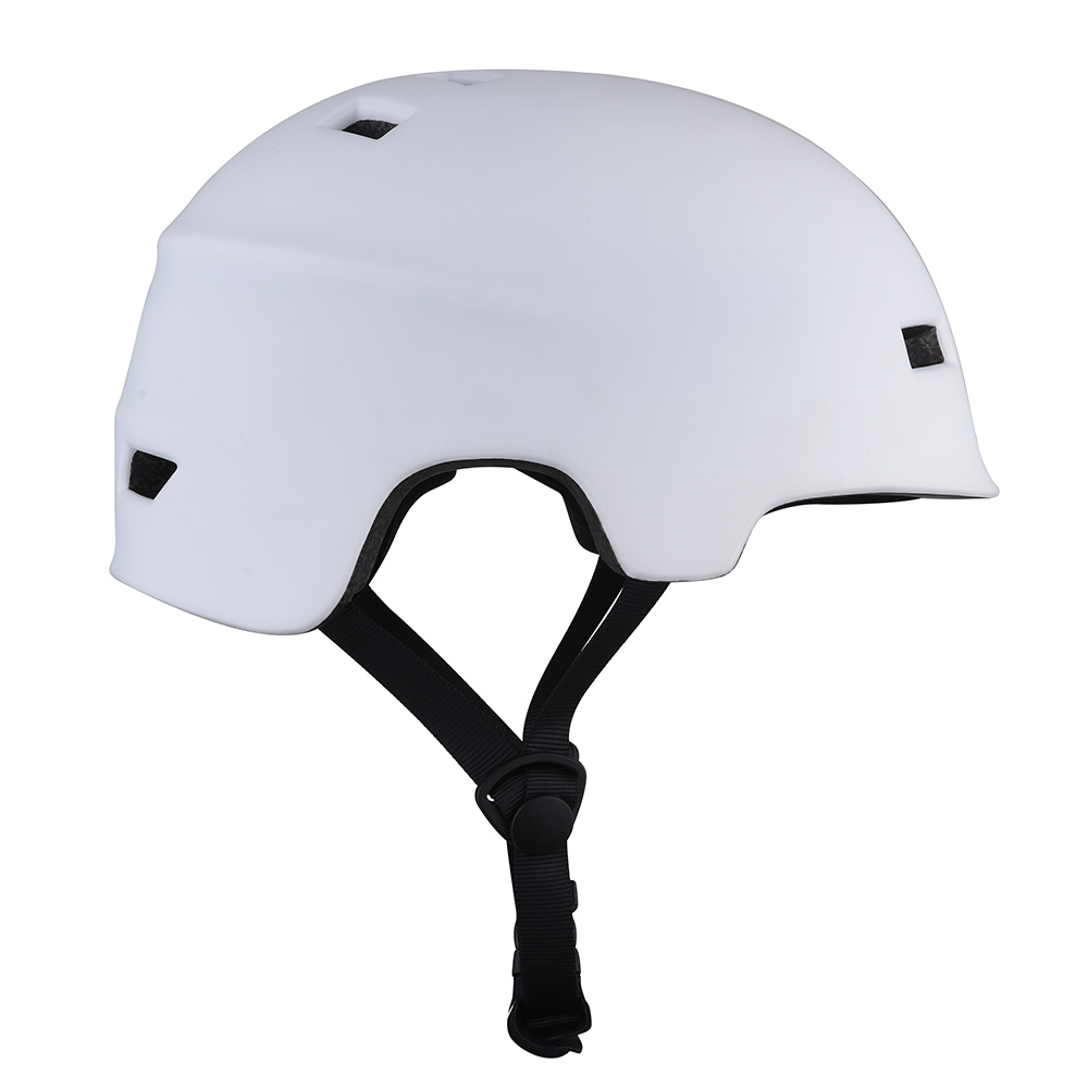 Casque de skate moulé, nouveau casque design