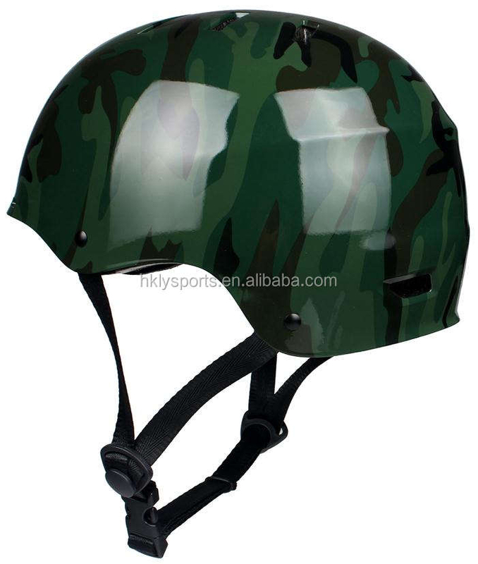 Casque de sports extrêmes, casque de patins à roulettes, casque de skateboard OEM