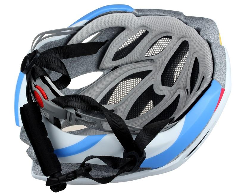 Casque de vélo moulé en PC à 2 couches