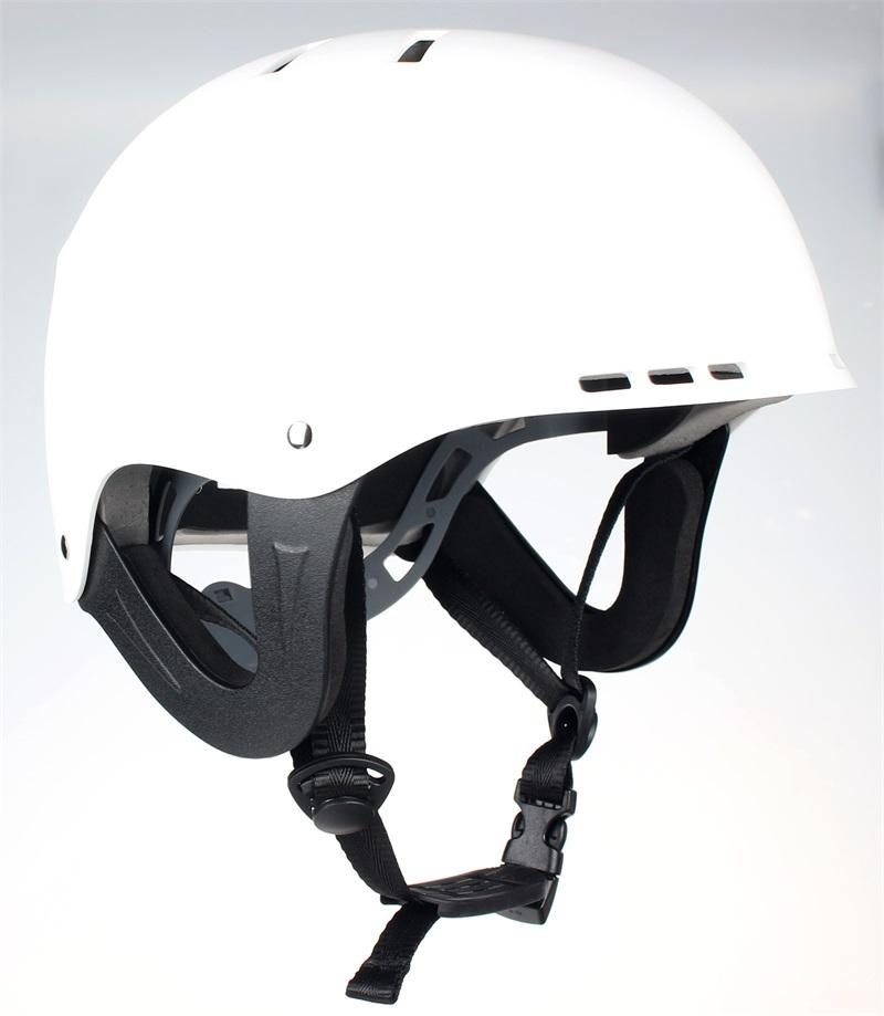 Casque de sports nautiques pour kayak, canoë, wakeboard