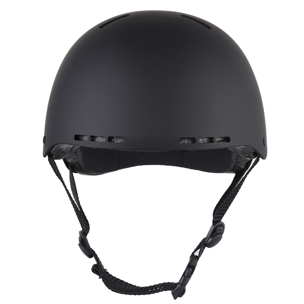 casques de planche à roulettes