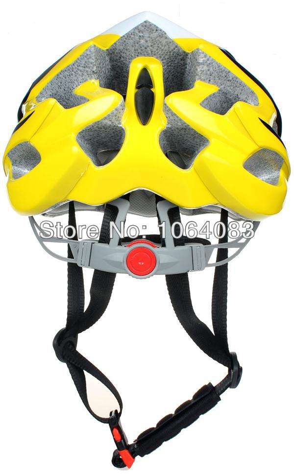 Casque de route léger moulé en polycarbonate