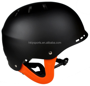 Nouveau Casque de ski nautique personnalisé coloré de casques de Sport nautique de la Chine avec mentonnière