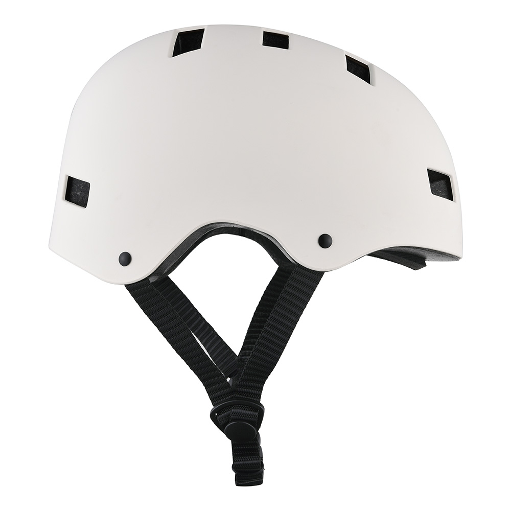CE CPSC a approuvé le plus récent casque de patinage de vélo ABS Multi Sport CM-1 pour adulte