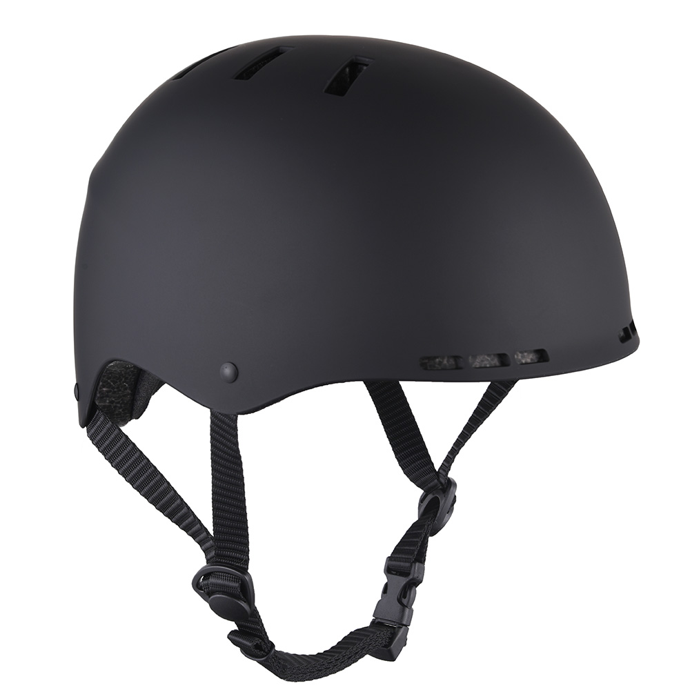 Casque de planche à roulettes